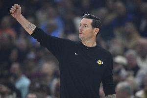 湖人vs老鹰11.12